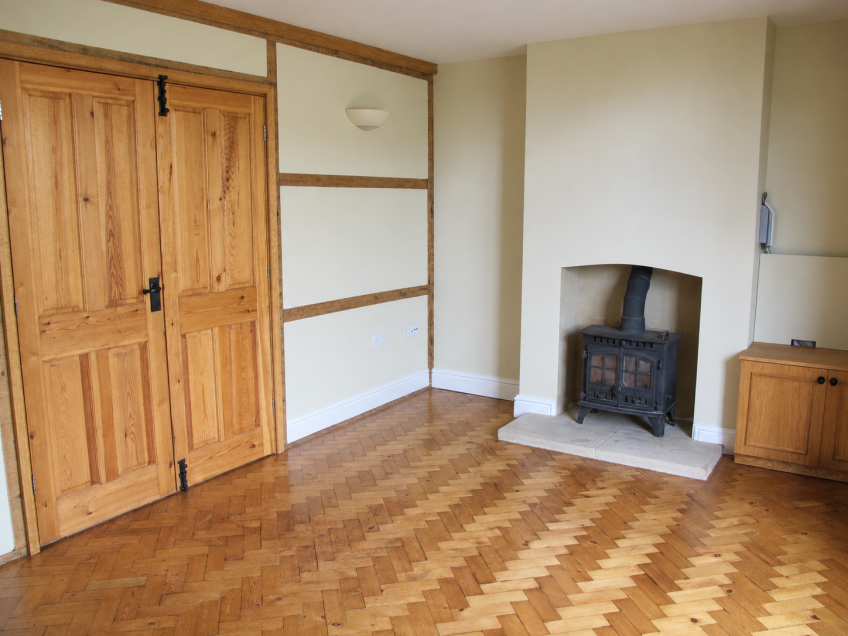 Overbury Property Details -